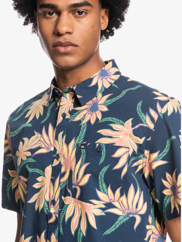 Insignia Blue Mystic Beach Quiksilver Mystic Beach Short Sleeve Men's Shirts | 521439QYH